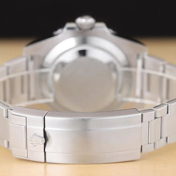 New Rolex Submariner Mens 40mm Black Dial Watch With Box - Picture 4 of 6